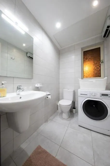 Traditional 2 Bedroom House With Yard Ssch1-1 Saint Julian's